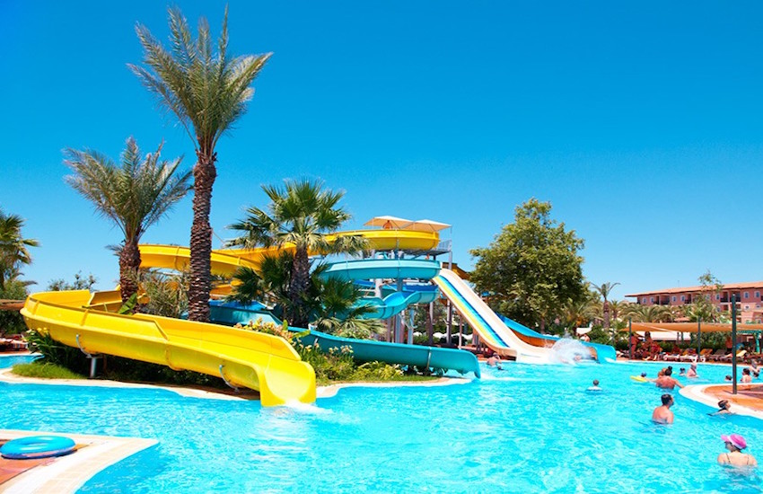 Au-Viet-Du-lich-Vinpear-3